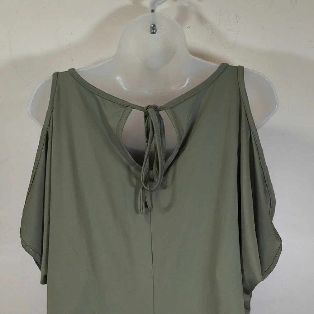 Miselon Women's Green Cold Shoulder Top , Size XL